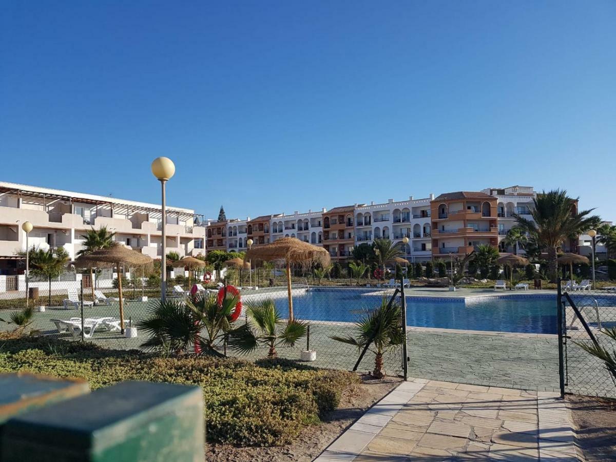Casa Baja Extraordinaria En Urbanizacion Naturista! Las Bombardas エクステリア 写真